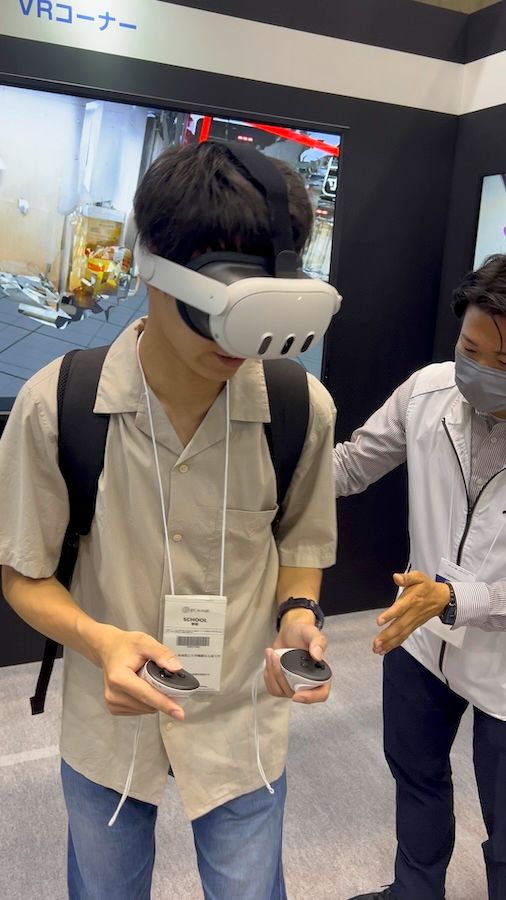 VRによるデモ